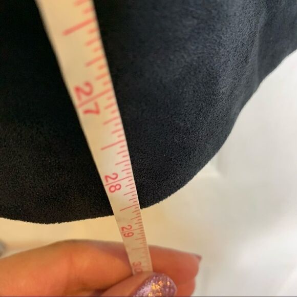 Calvin Klein Black Skirt with Gold Trim Size 24W - Picture 8 of 9